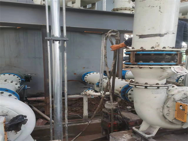 鸡冠设备基础沉降下沉注浆加固增加荷载